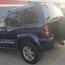 07 Jeep Liberty Limited 