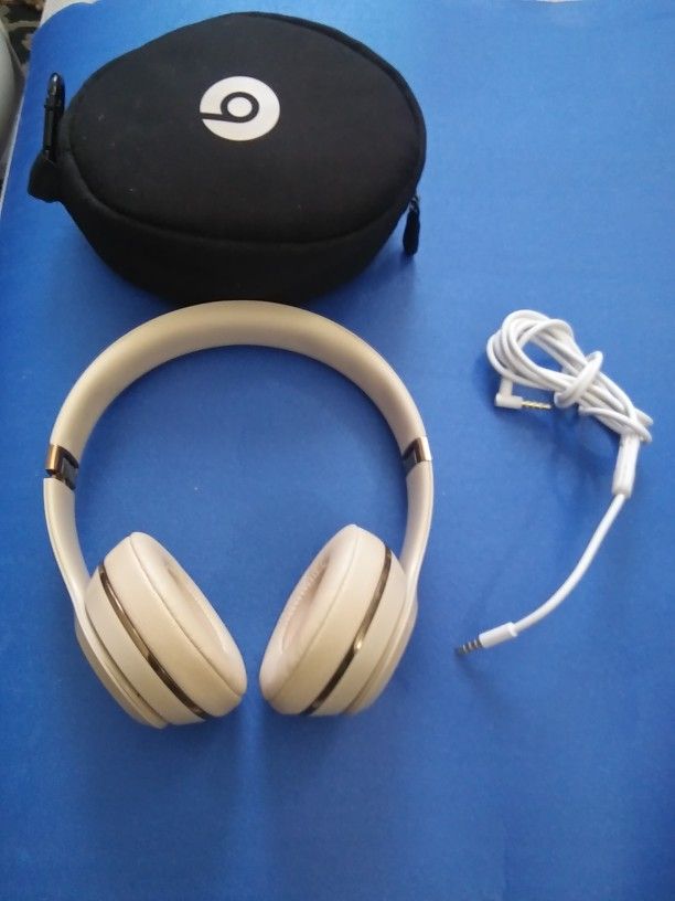 Beats Solo Wireless3 (No Trade )
