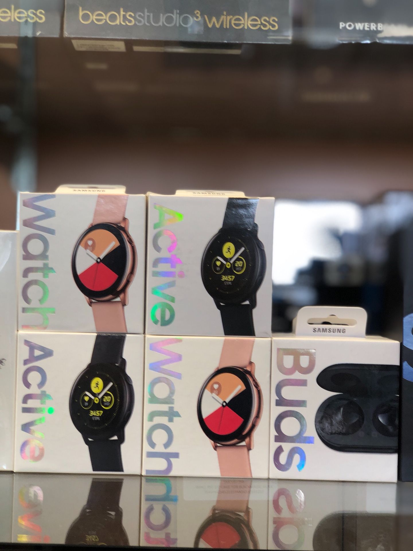 Samsung Active Watch Now in Store