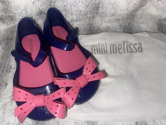 Mini Melissa Like New Size 6 Toddler