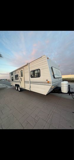 24ft Travel Trailer