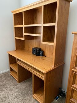 Hutch Desk