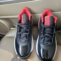 NEW!! Mens JORDAN Max Aura 7..$ 100