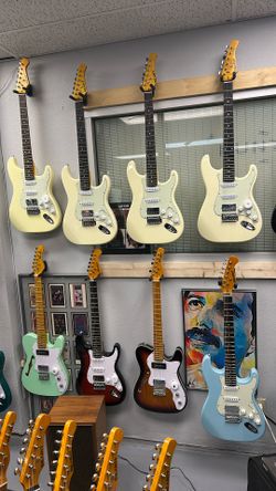 Gearit Stratocaster Telecaster Les Paul  Guitar Tuesday Blowout Sale !!