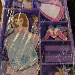 Melissa & Doug Disney Sofia The First Magnetic Wooden Dress Up Doll
