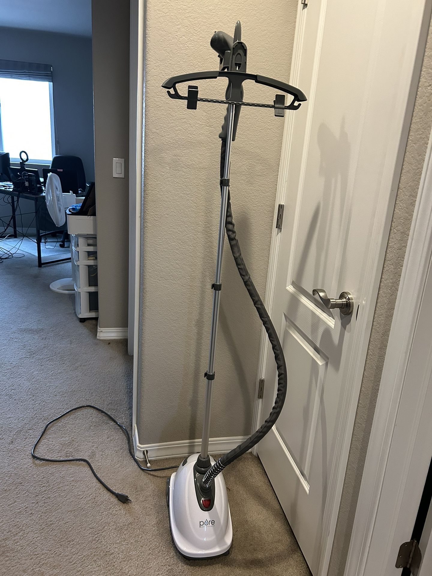 Clothing Steamer