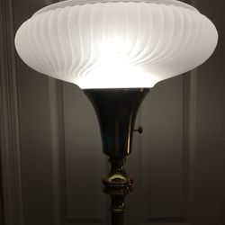 Lamps, Collectibles, Electronics & More