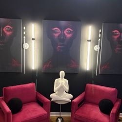 Set Of 2- Lounge Accent Chairs 