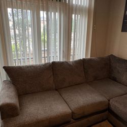 Rooms 2 Go Sectional Couch