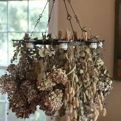 Candle Chandelier with Dried Flowers 