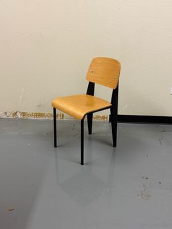 Replica Jean prouve standard chair