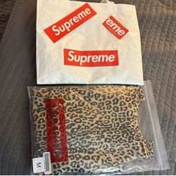 NWT SUPREME L/S CHEETAH SHIRT BUNDLE