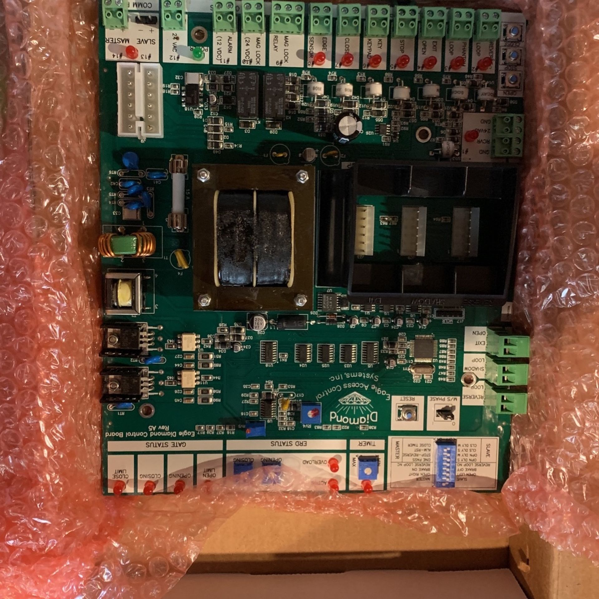 Eagle Diamond , Auto Gate Motherboard