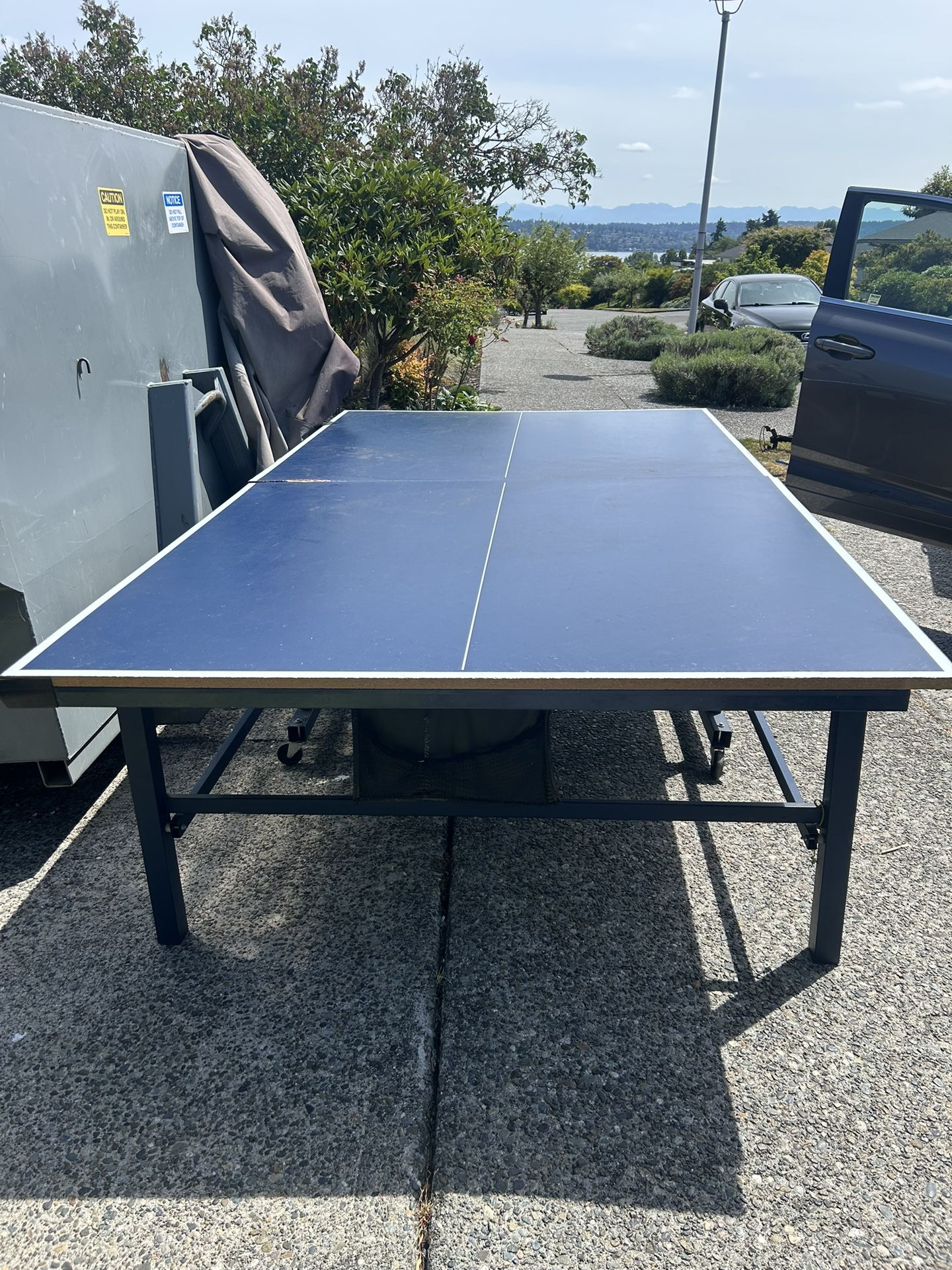 Ping Pong Table -FREE