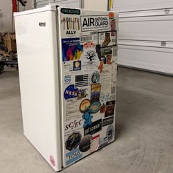 Kenmore Mini Fridge
