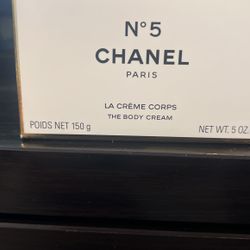Chanel No 5 La Creme Corps