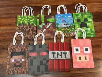 24 Minecraft party favor bags