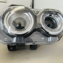 14-19 Challenger Head Light R/H