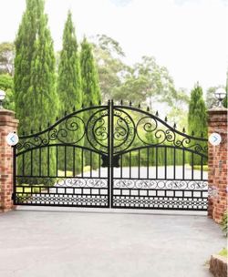 14x8 FT Dual Swing Driveway Gate