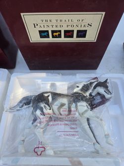 Collectible Trail Of Painted Ponies 