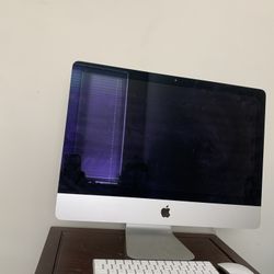 21” Apple Computer with wireless keyboard