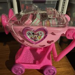 Minnie Mouse Shopping Cart