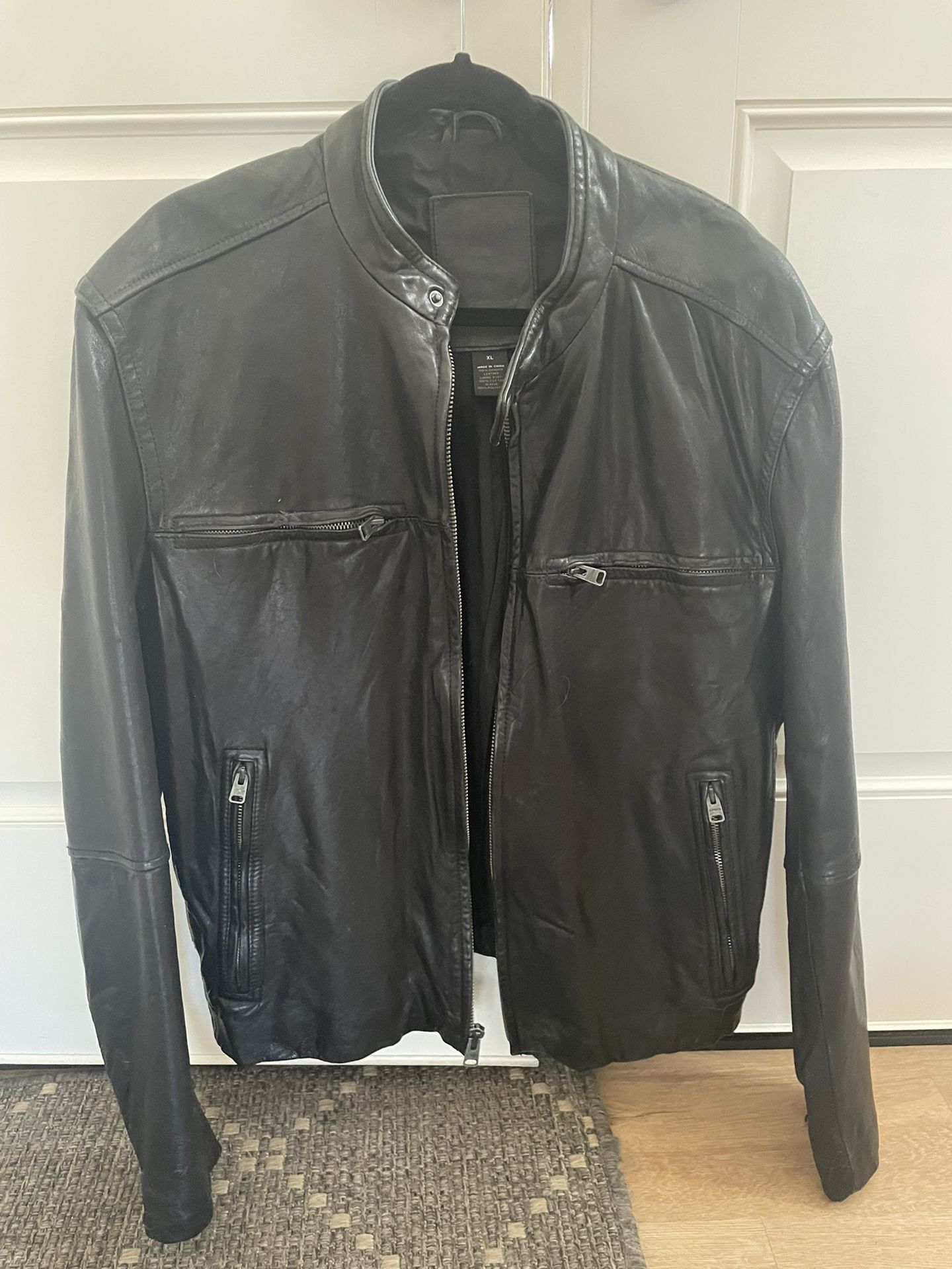 Vintage Men’s Leather Jacket