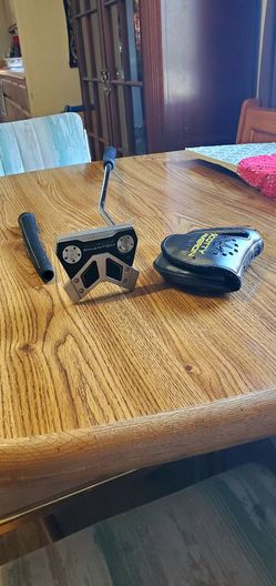 Scotty Cameron Phantom 11 Mallet Putter 34 Inches With Head Cover and Extra Grip