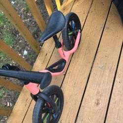 Balance Bike/ Bicicleta De Balance 