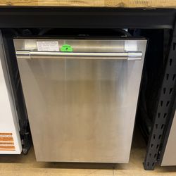 Thermador 24” dishwasher
