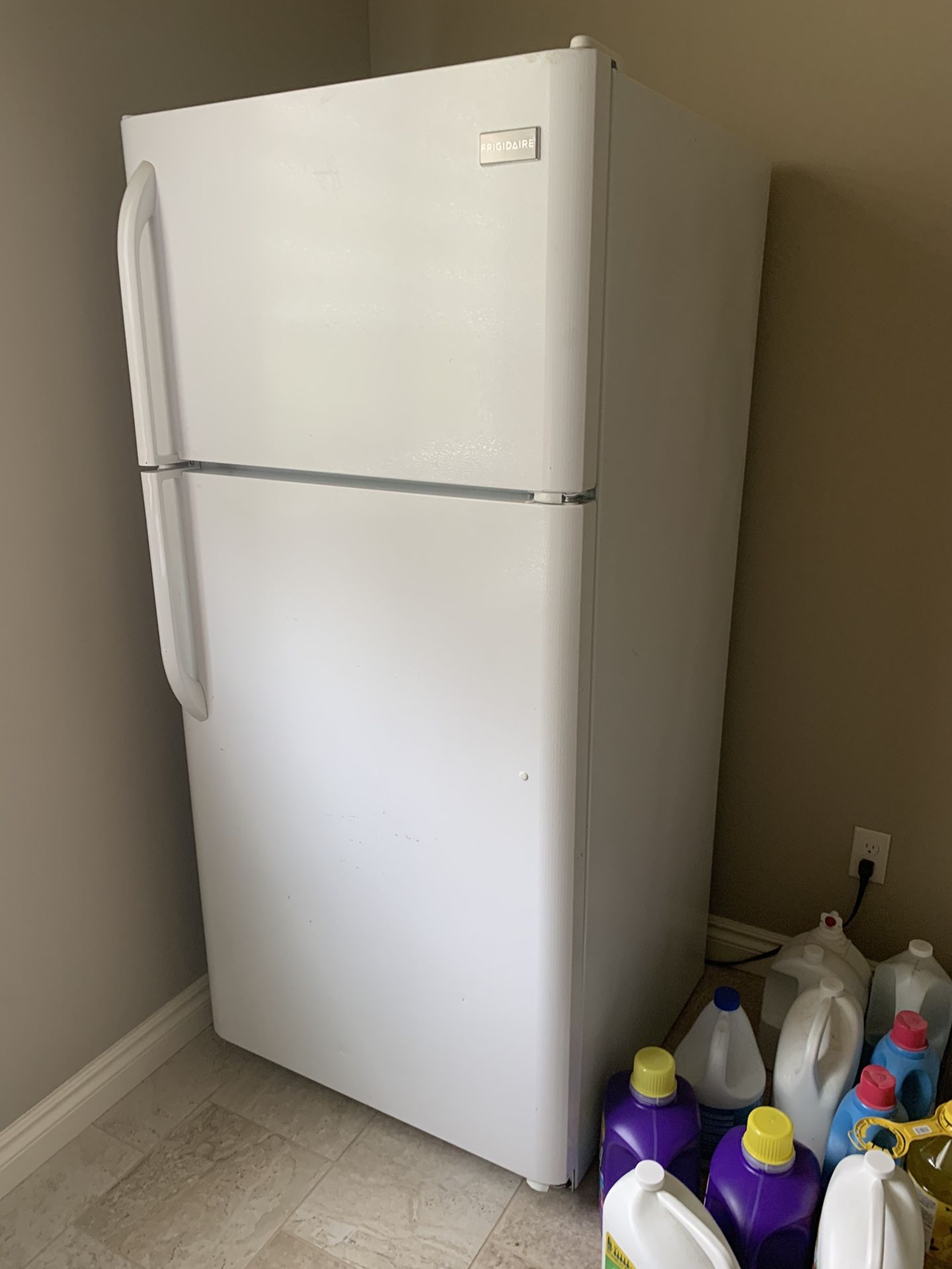 Single Door White Refrigerator