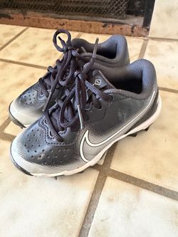 Boys Nike cleats