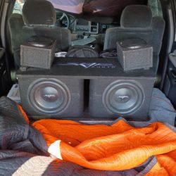Skar Audio Set Up .Bass N Voice 