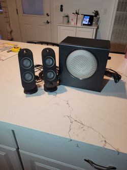 Logitech X-230 Stereo Speakers w/Subwoofer