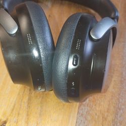 Bluetooth Wireless  Work Good And Good Bass  Bose $60