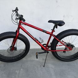 Red Mongoose Dolomite Fat Tire Mens Mountain Bike