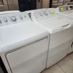 GE Washer And Dryer Set 