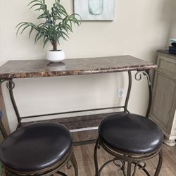  Breakfast Or Bar Table With 2 Chairs