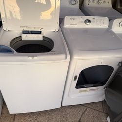 Samsung Washer And Electric Dryer HE 4.5&7.4 Cuft Extralarge 
