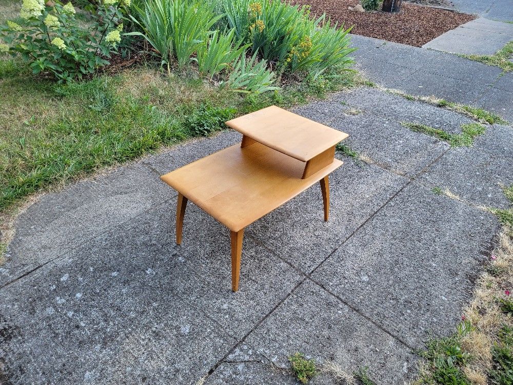 Mid Century Modern End Table