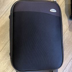 Carry On Rolling Bag, 21 in x 13.5 in x 6 In