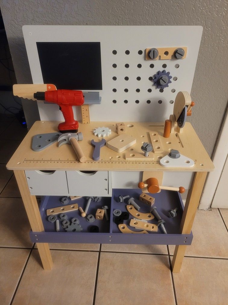 Wooden Kids Tool Bench