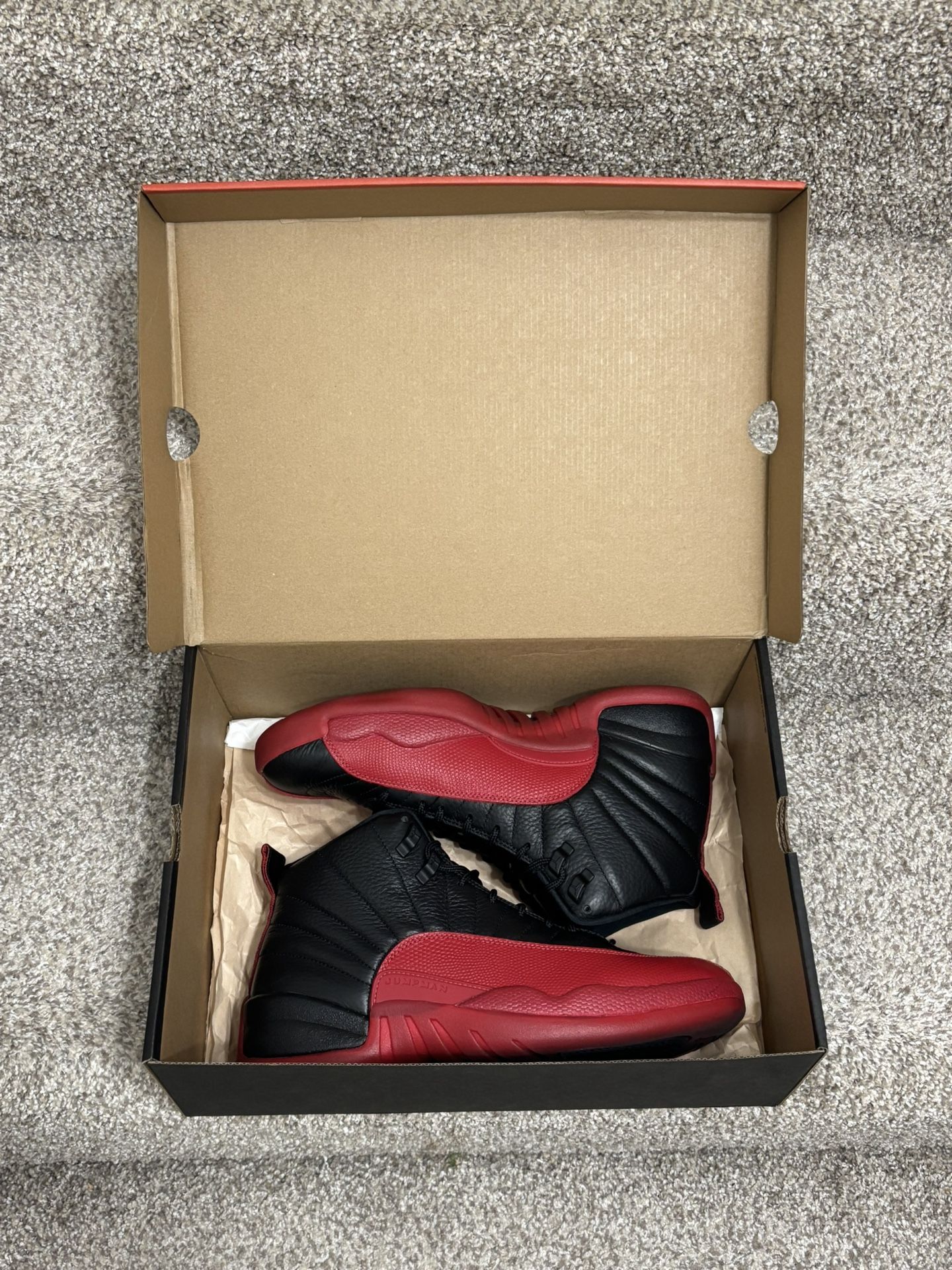 Jordan 12 Flu Game (2025) size 10.5