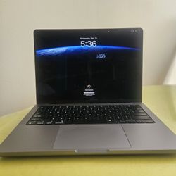 MacBook Pro 14 Inch