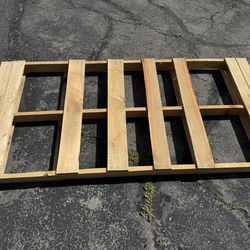 Double Pallet—FREE