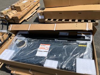 LT350 Folding Tonneau Cover