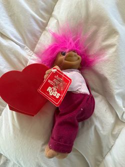 TROLL VALENTINE BOY HEART SHAPED CONTAINER - 10" Russ Luv Pet Troll Doll HAS TAG