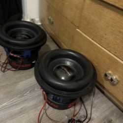 2 12s American Bass Xmaxx 6000 Watts 3000 Rms $900 Obo