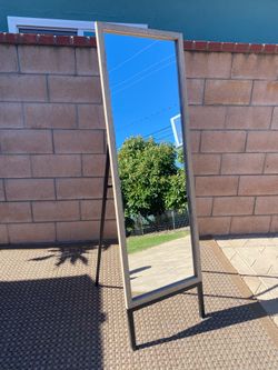 Beautiful Standing mirror