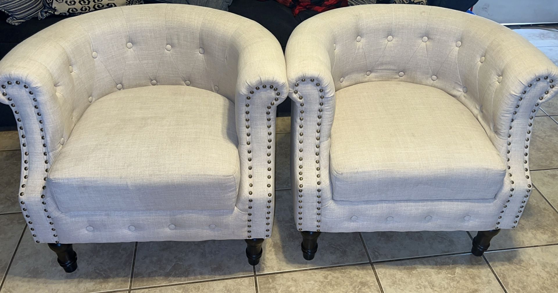 Accent Chairs